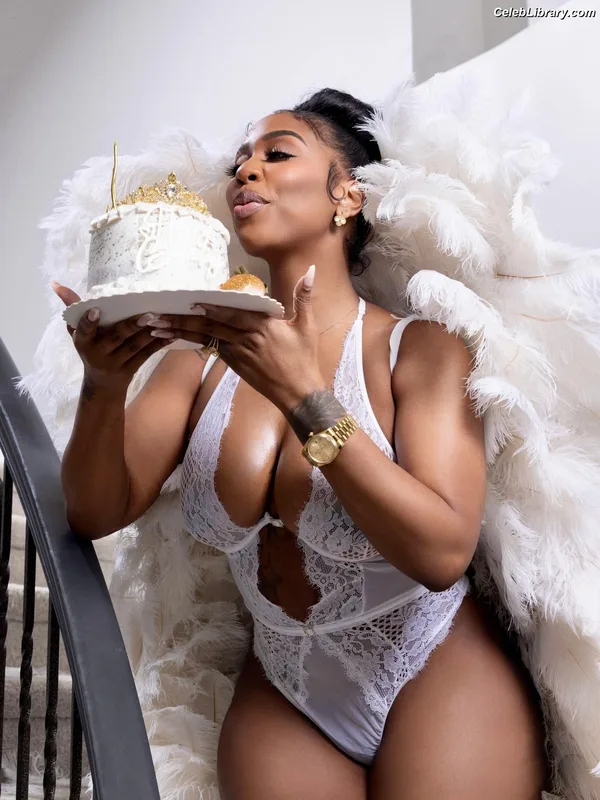 Kash Doll photo 11 of 17