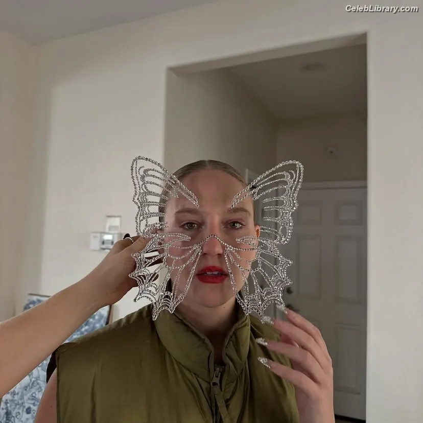 Kat Cunning photo 17 of 69