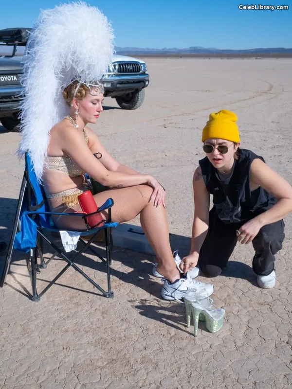 Kat Cunning photo 1 of 70