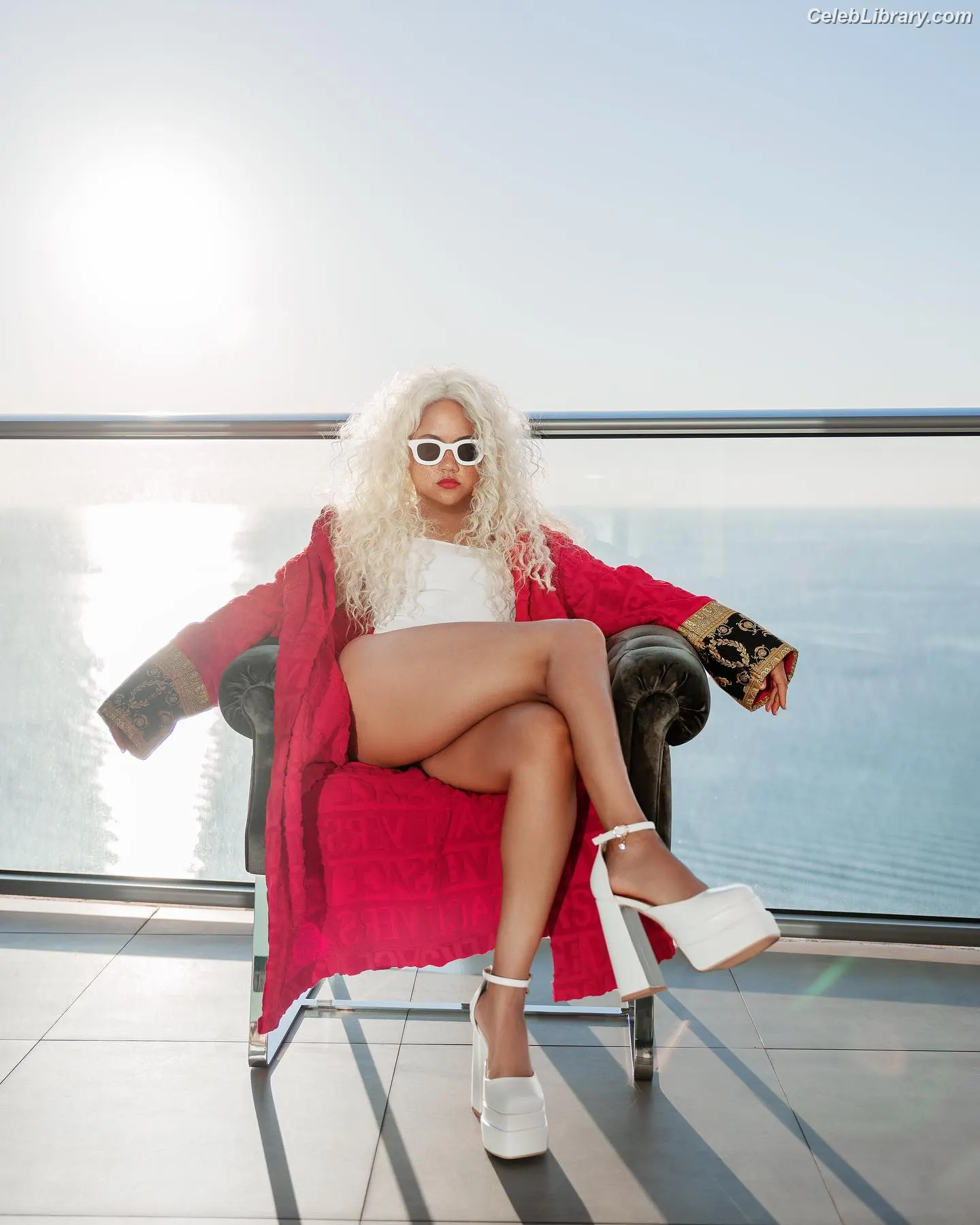 Kat Deluna photo 4 of 53