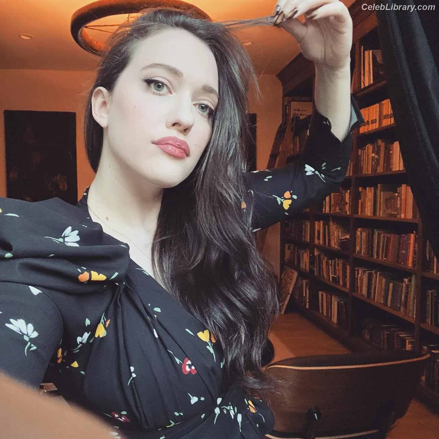 Kat Dennings photo 9 of 458
