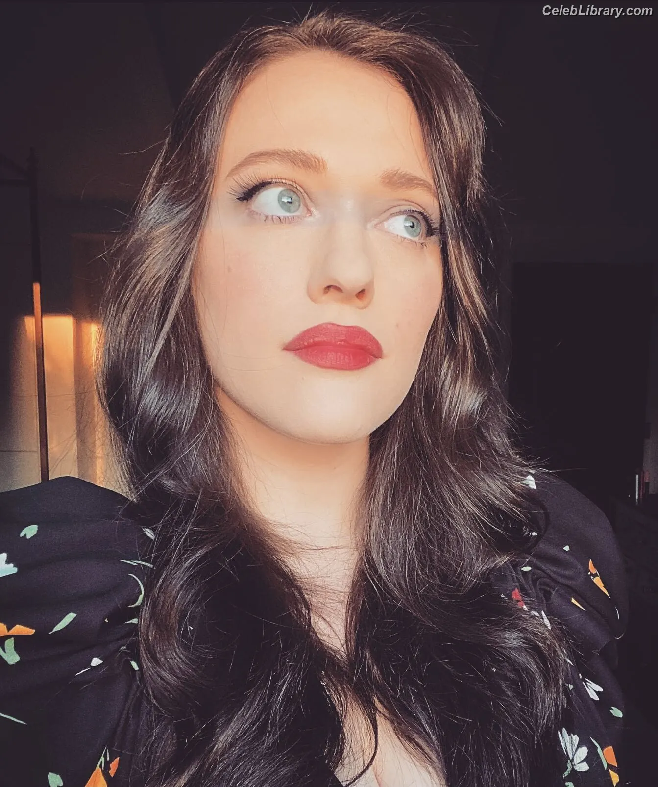 Kat Dennings photo 12 of 458