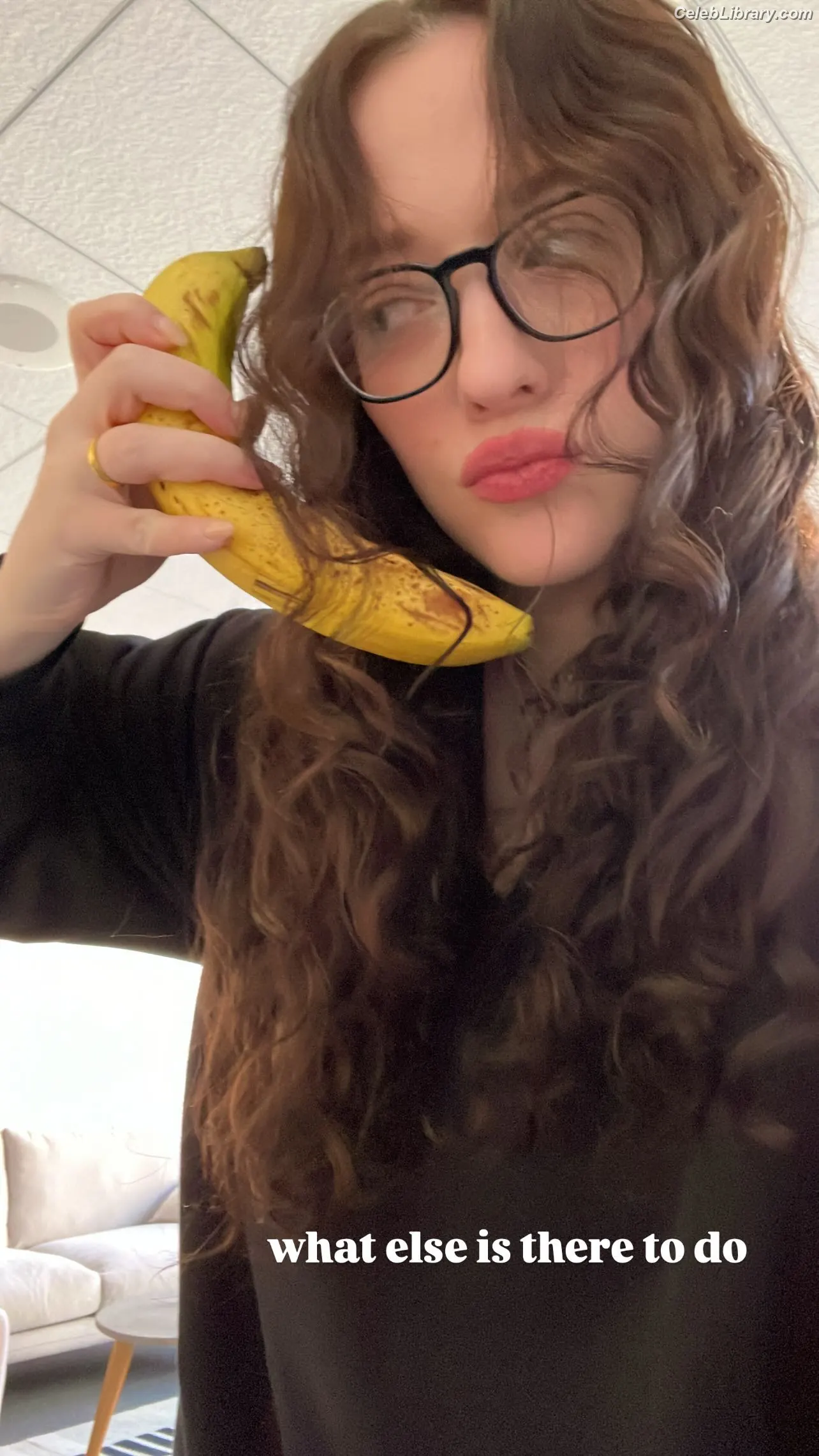 Kat Dennings photo 7 of 458