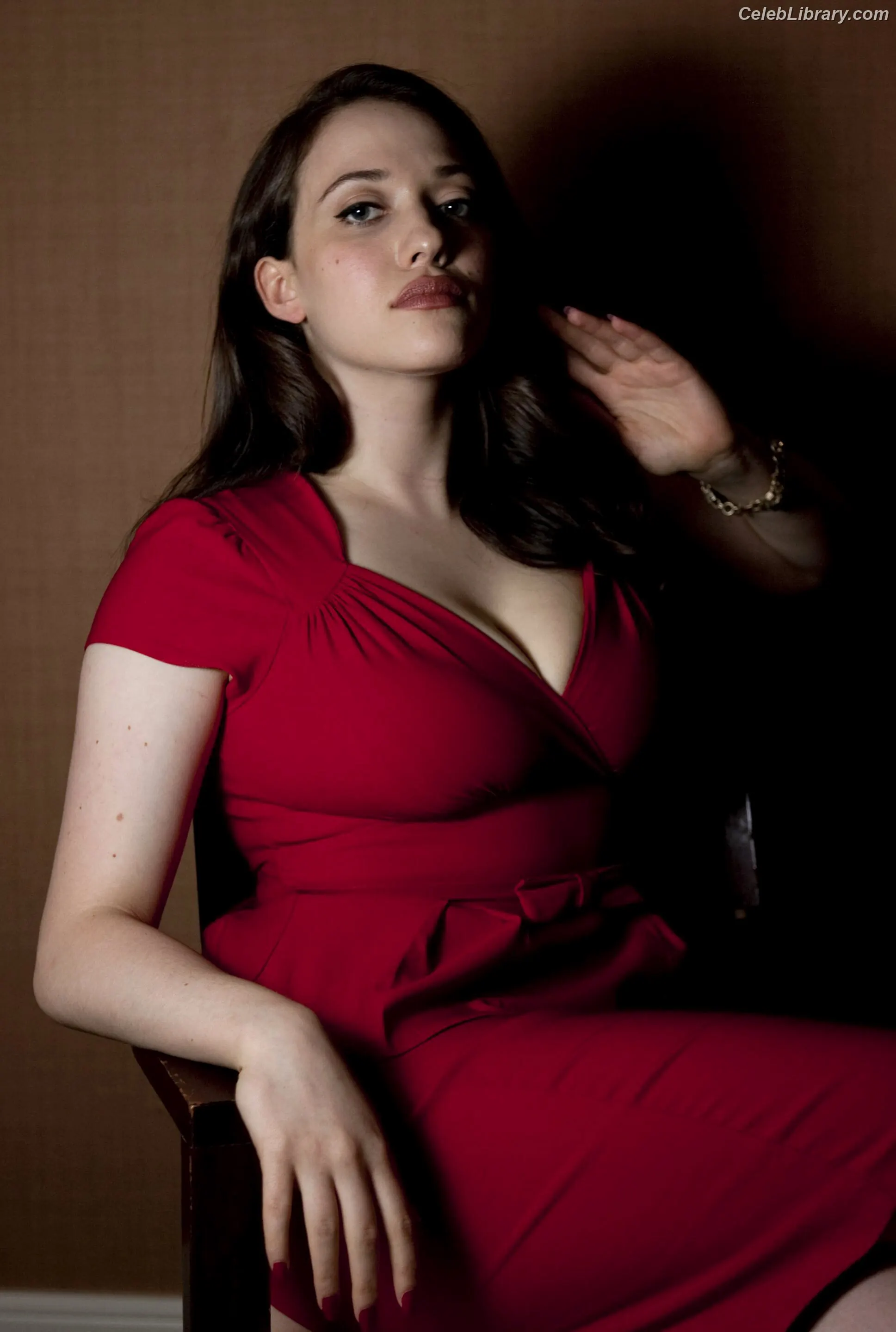 Kat Dennings photo 13 of 458