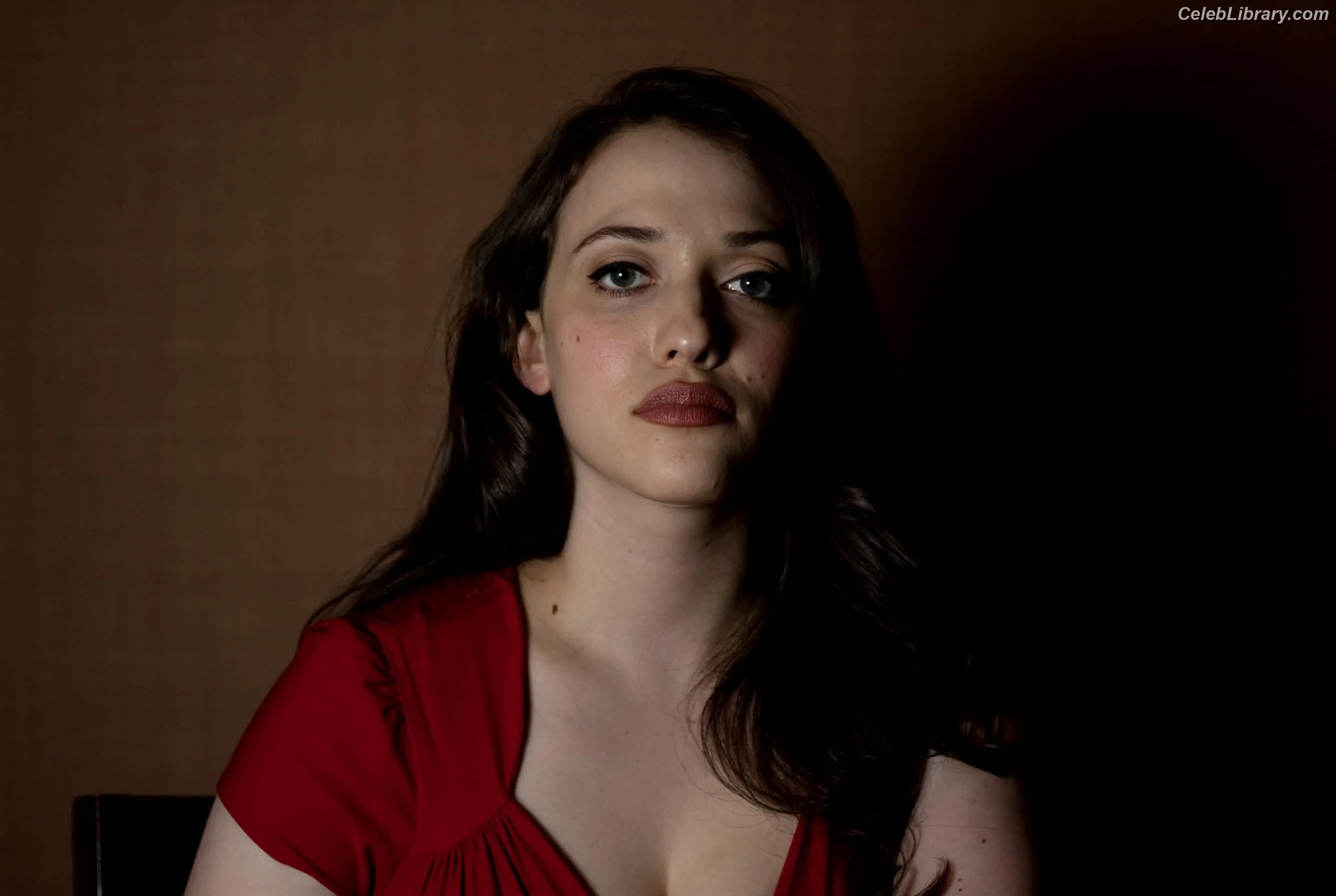 Kat Dennings photo 20 of 458