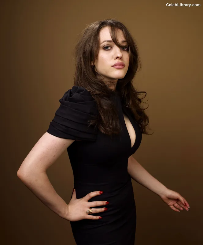 Kat Dennings photo 10 of 454