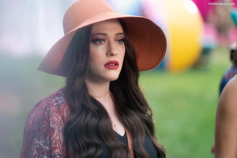 Kat Dennings photo 23 of 454