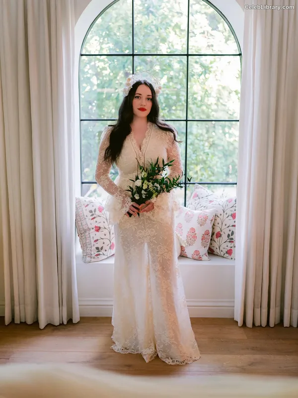 Kat Dennings photo 22 of 454