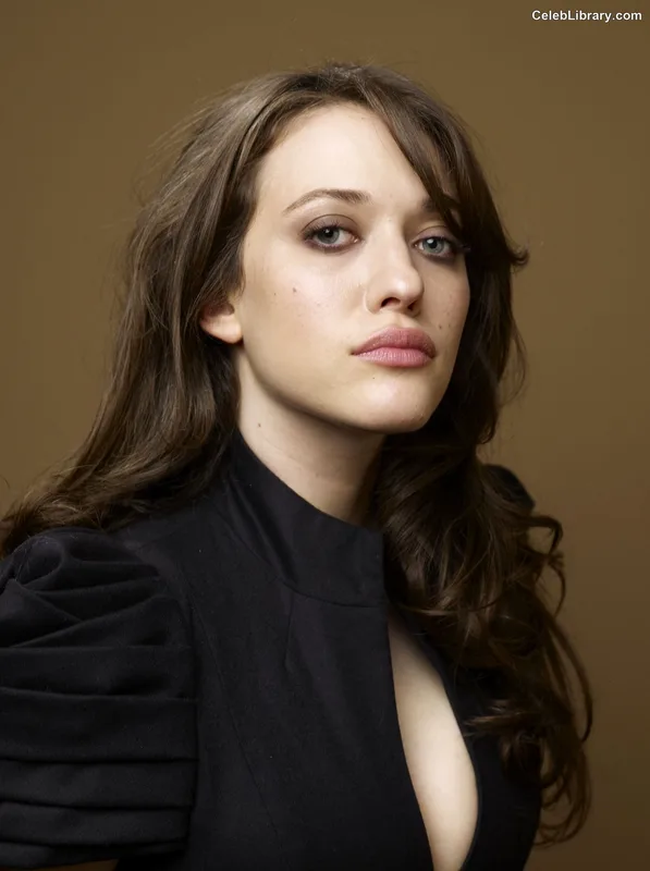 Kat Dennings photo 12 of 454