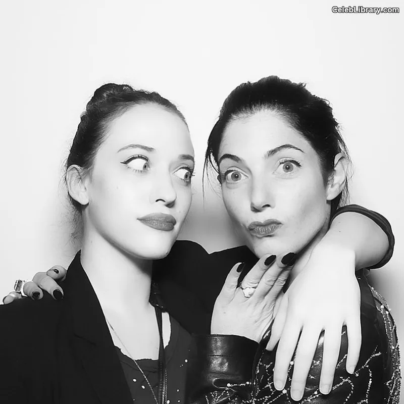 Kat Dennings photo 19 of 454
