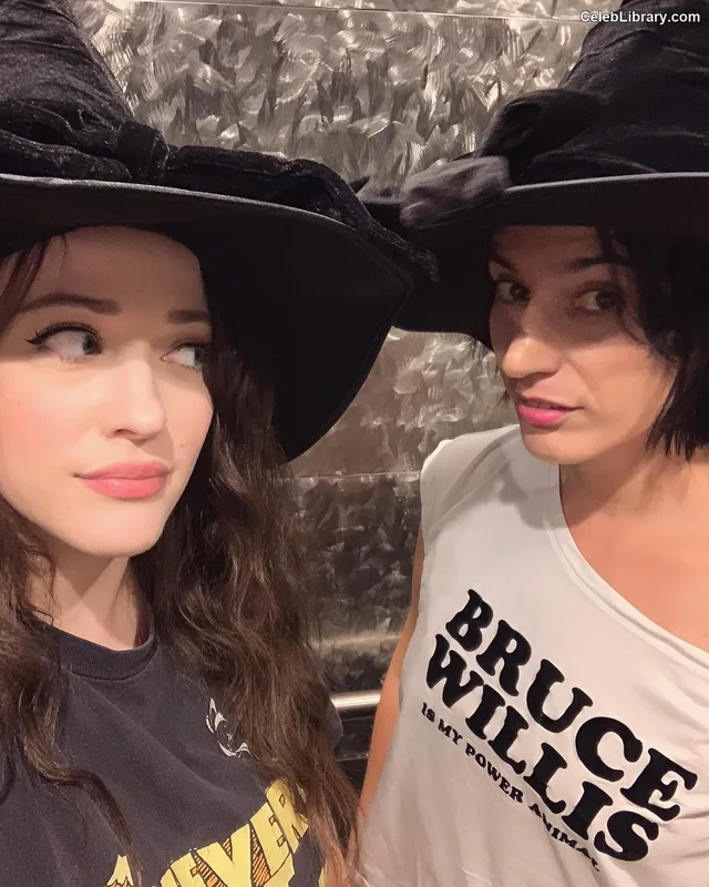Kat Dennings photo 24 of 454