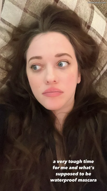 Kat Dennings photo 4 of 454