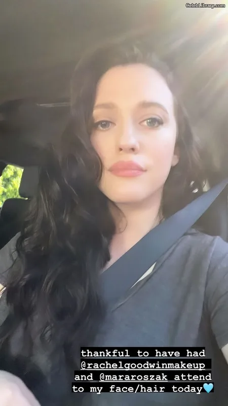 Kat Dennings photo 6 of 454