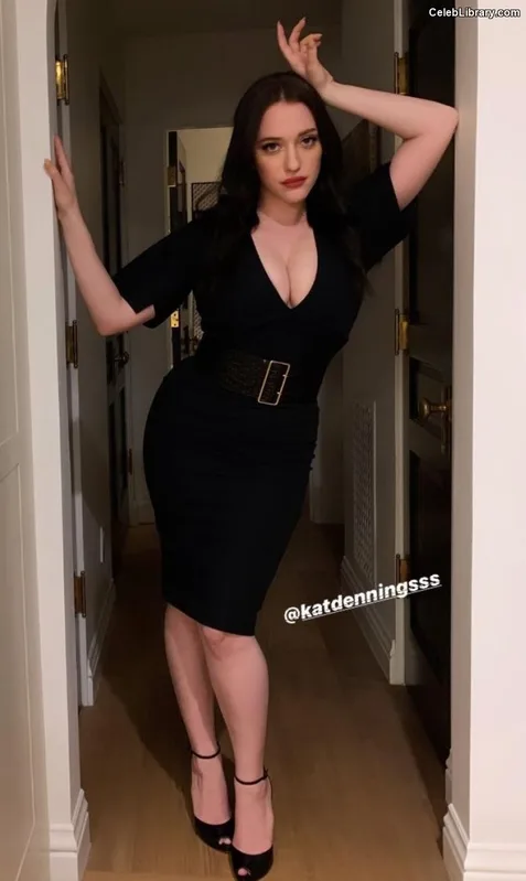 Kat Dennings photo 9 of 454