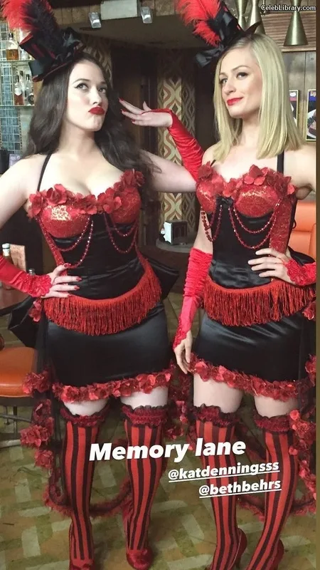 Kat Dennings photo 10 of 454