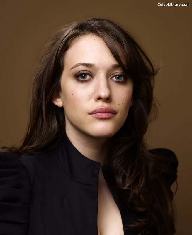 Kat Dennings photo 17 of 454