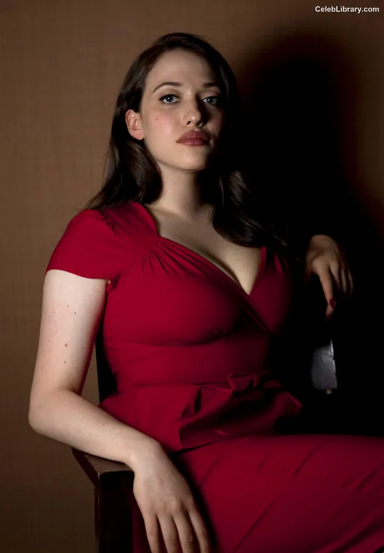 Kat Dennings photo 20 of 454