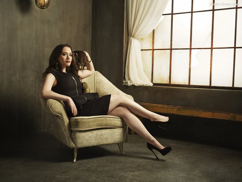 Kat Dennings photo 8 of 454