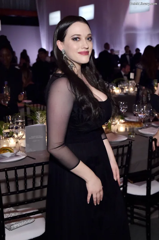 Kat Dennings photo 5 of 454