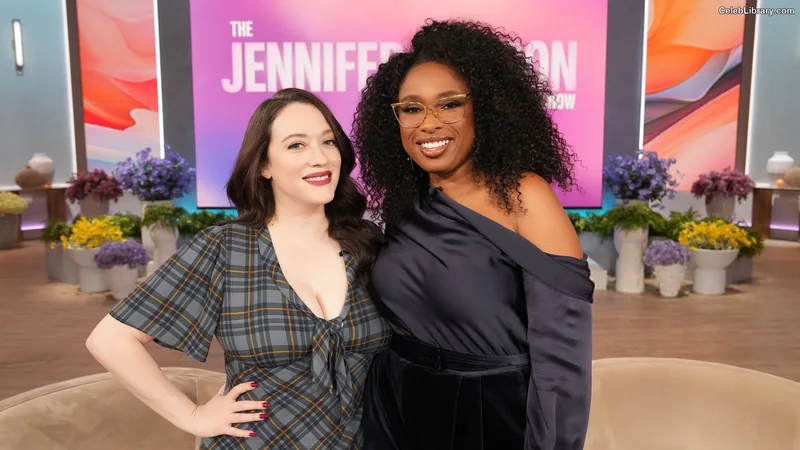 Kat Dennings photo 3 of 454