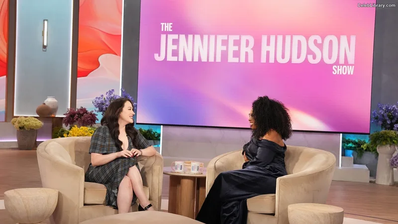 Kat Dennings photo 9 of 454