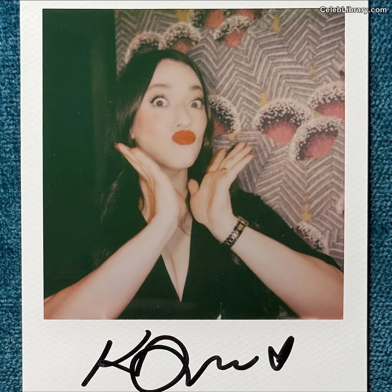 Kat Dennings photo 3 of 454