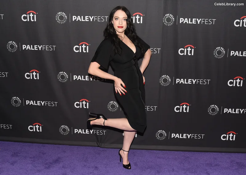 Kat Dennings photo 17 of 454