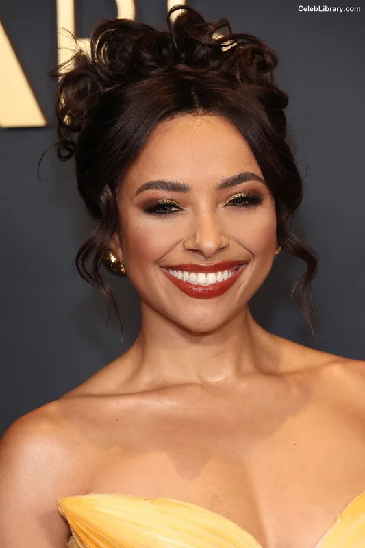 Kat Graham photo 23 of 95