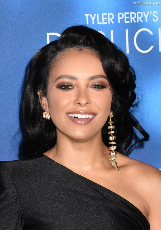 Kat Graham photo 24 of 95