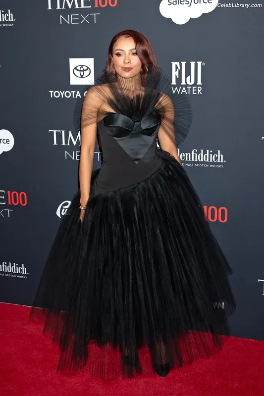Kat Graham photo 22 of 95