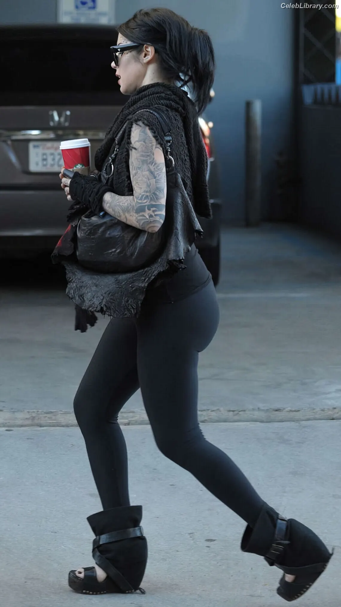Kat Von D photo 9 of 74