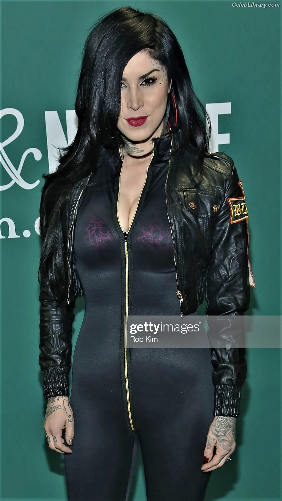Kat Von D photo 3 of 74