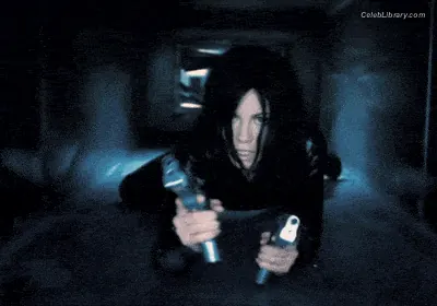 Kate Beckinsale photo 22 of 616