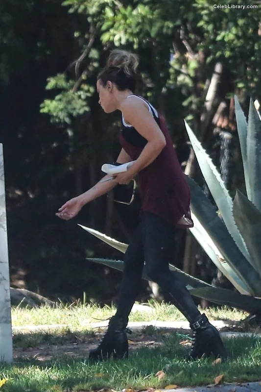 Kate Beckinsale photo 21 of 580