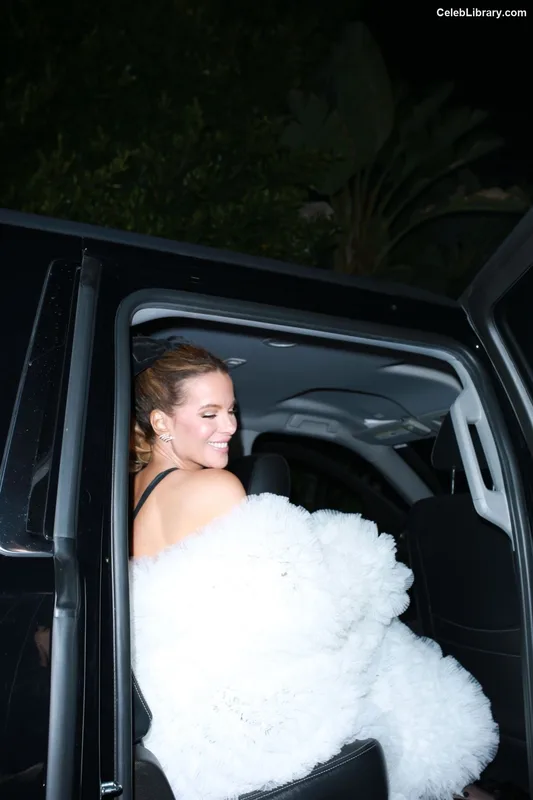 Kate Beckinsale photo 24 of 580