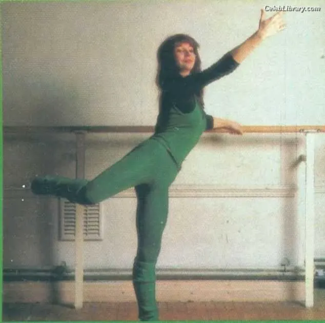 Kate Bush photo 16 of 72