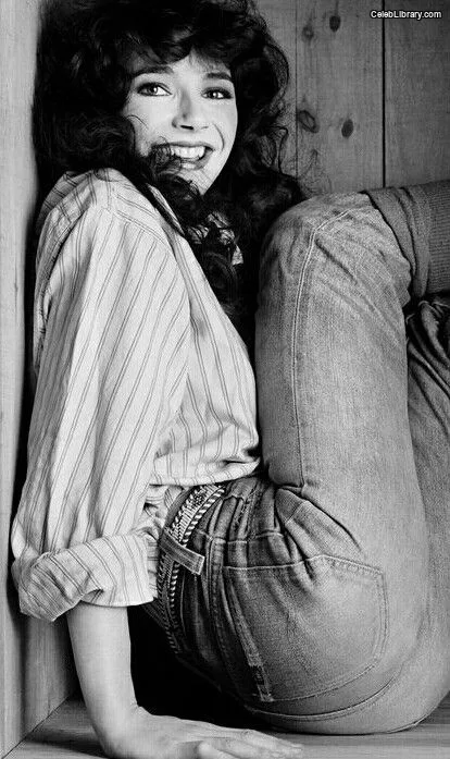 Kate Bush photo 2 of 73