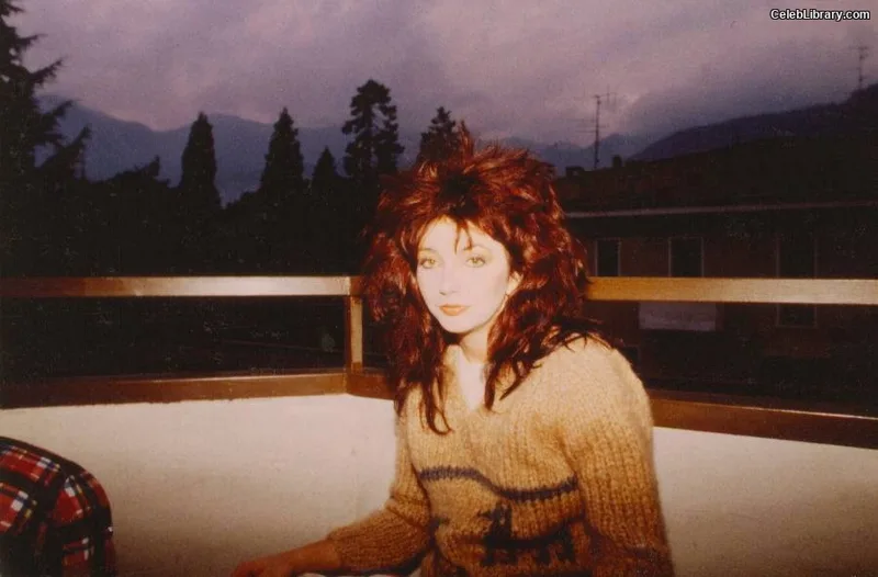 Kate Bush photo 13 of 73