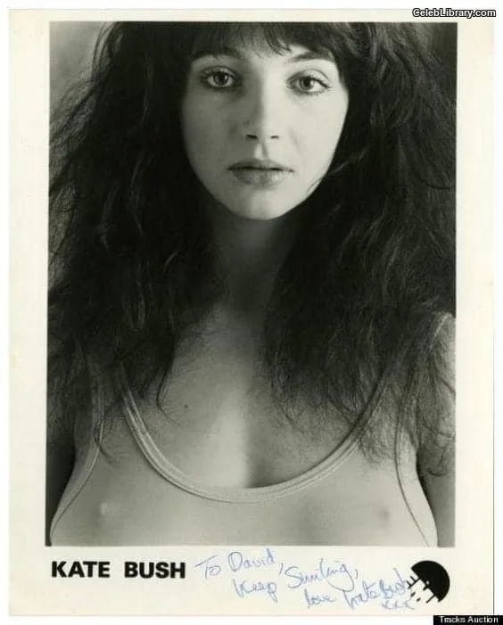 Kate Bush photo 8 of 73