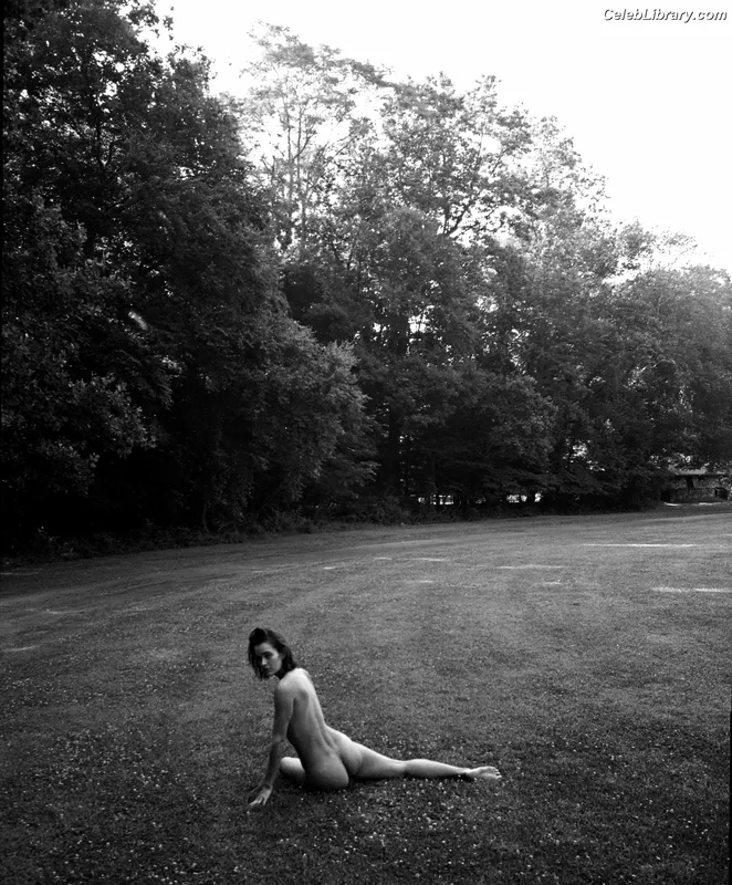 Kate Harrison Moretz photo 17 of 53
