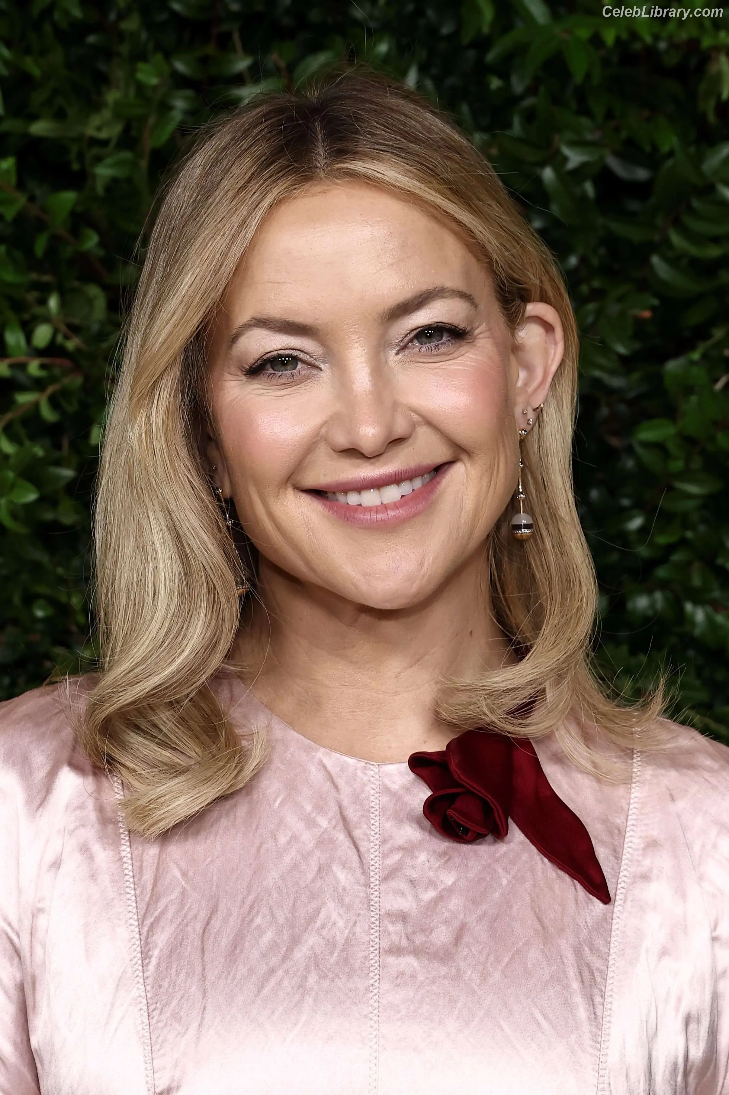Kate Hudson photo 22 of 711