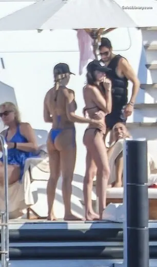 Kate Hudson photo 24 of 711
