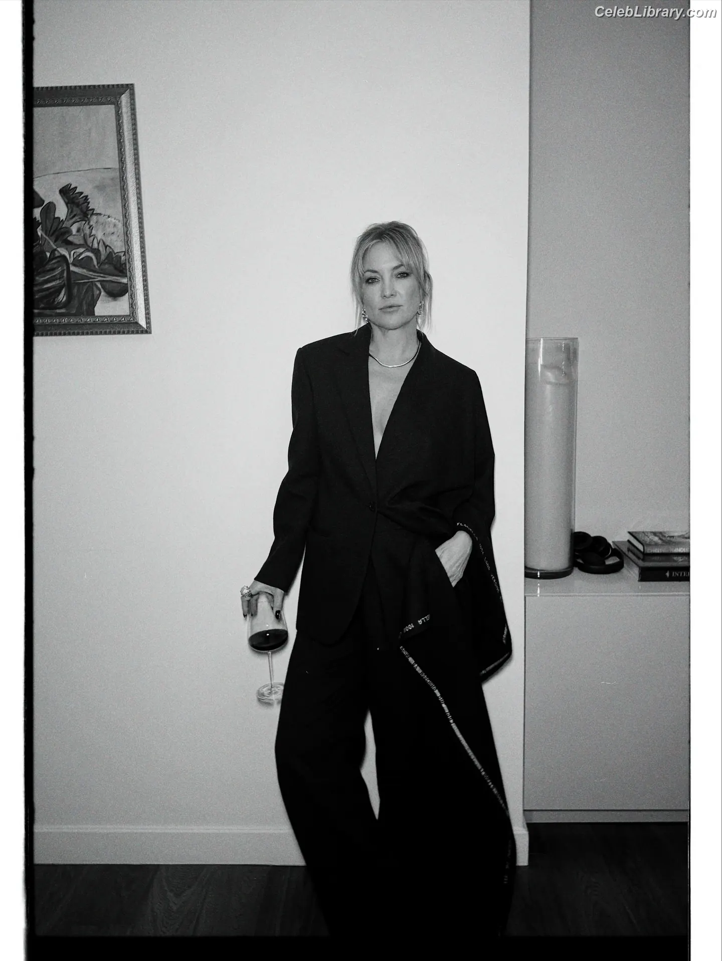Kate Hudson photo 10 of 711