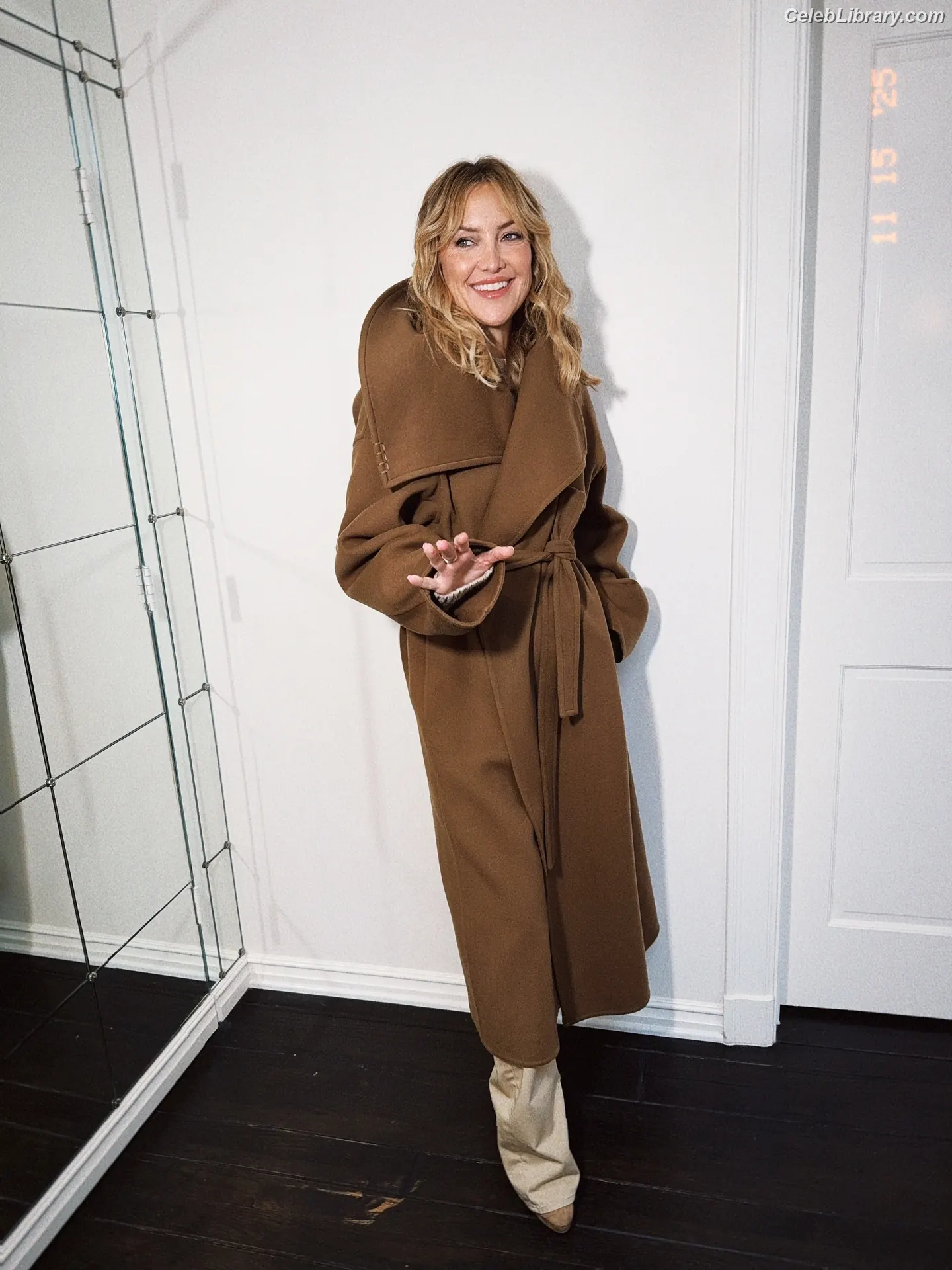 Kate Hudson photo 17 of 711