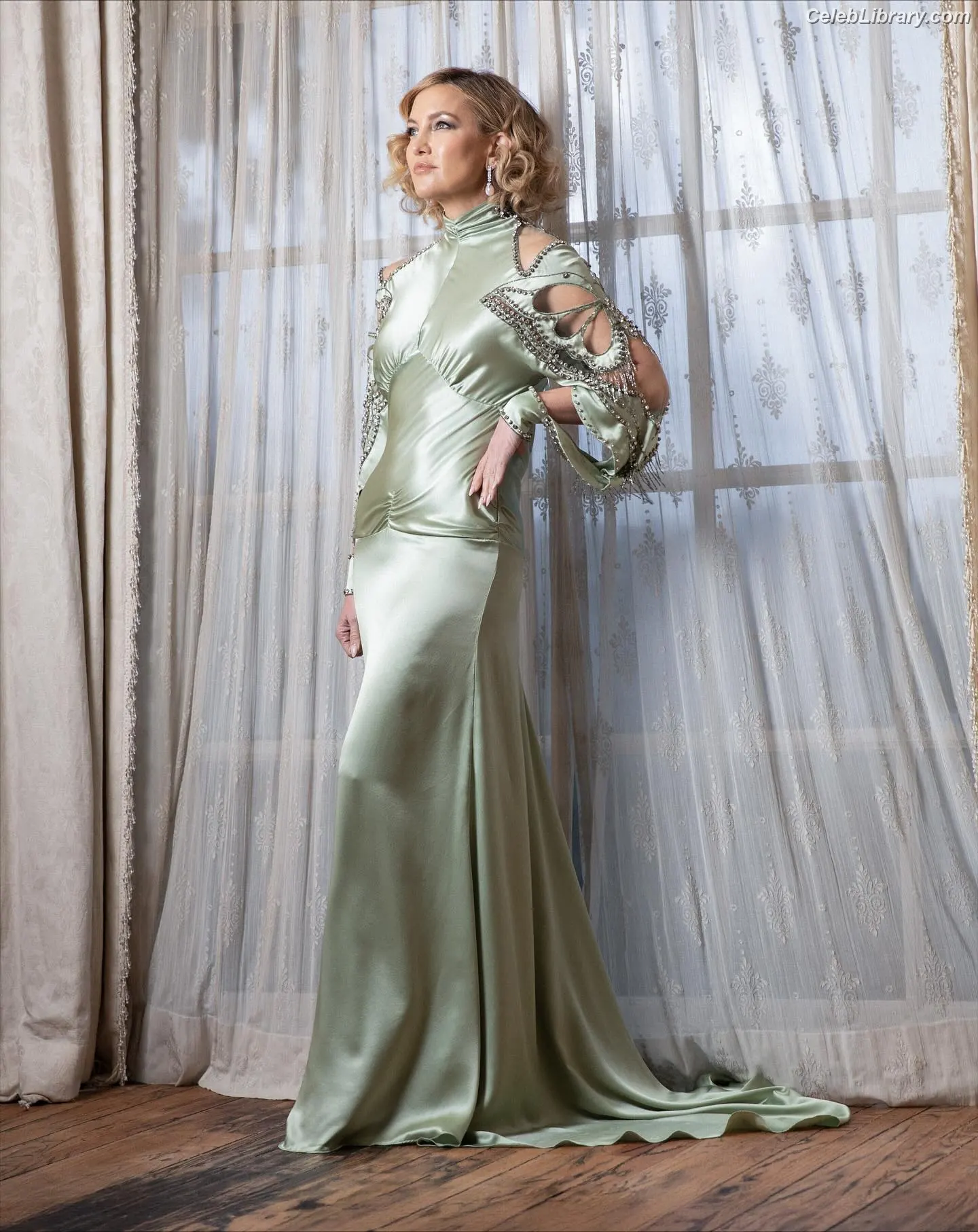 Kate Hudson photo 5 of 711