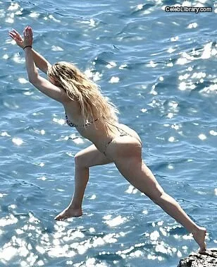 Kate Hudson photo 22 of 712