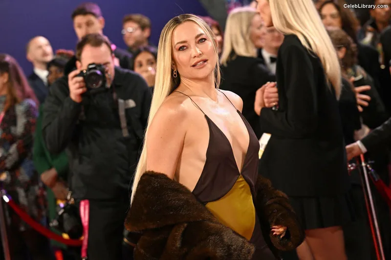 Kate Hudson photo 15 of 712