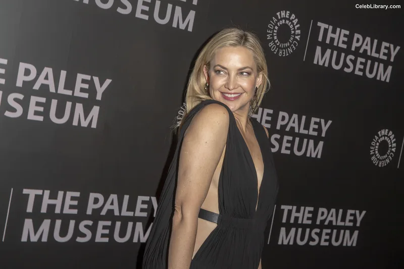 Kate Hudson photo 24 of 712