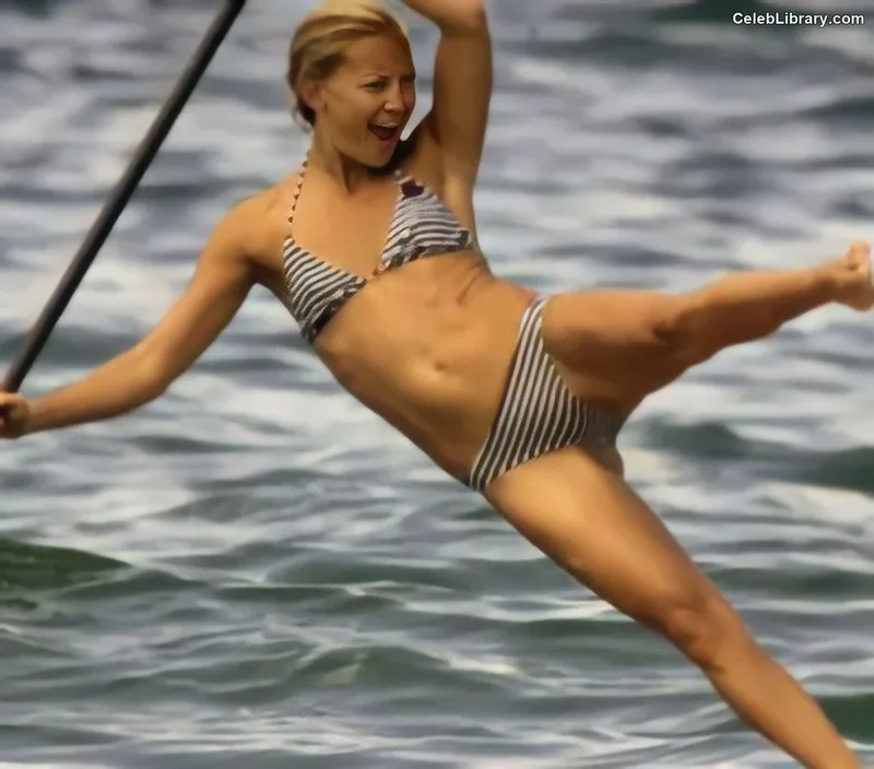 Kate Hudson photo 21 of 712