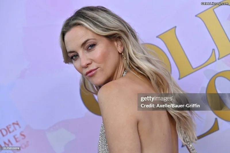 Kate Hudson photo 22 of 712